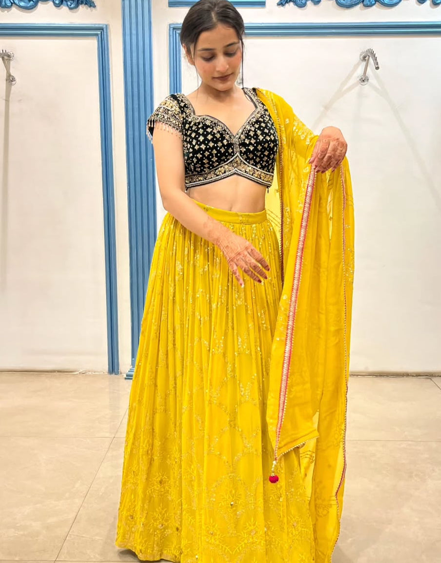 Arohi lehenga